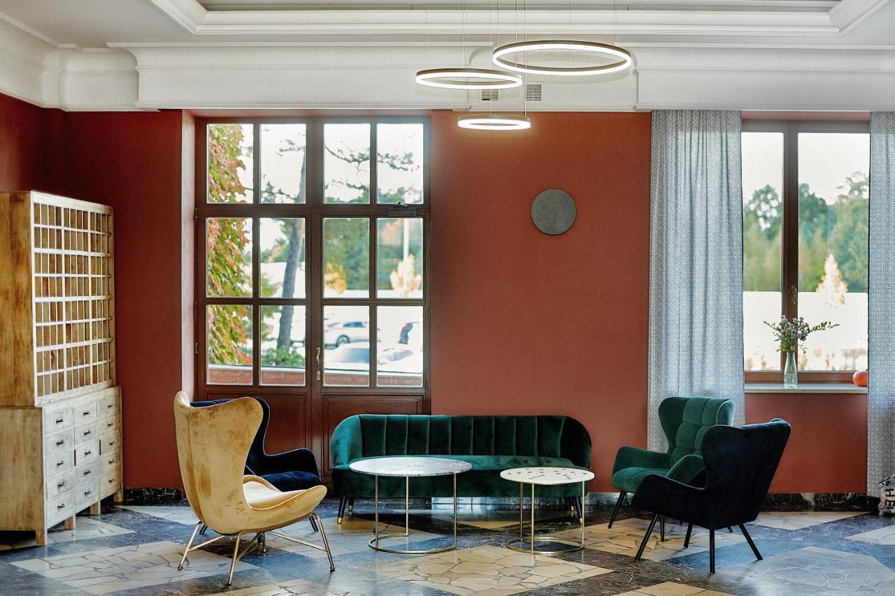 Hotel Sphinx Zabia Wola Dış mekan fotoğraf