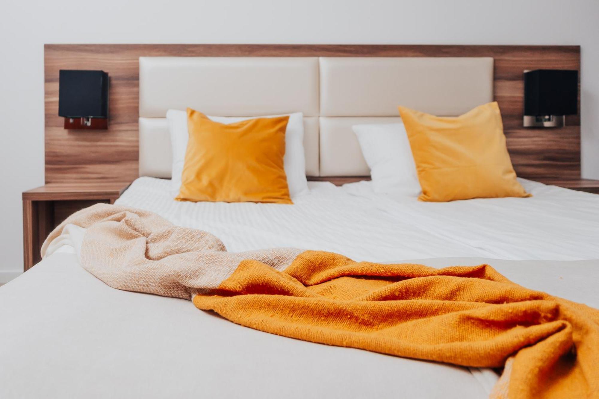 Hotel Sphinx Zabia Wola Dış mekan fotoğraf