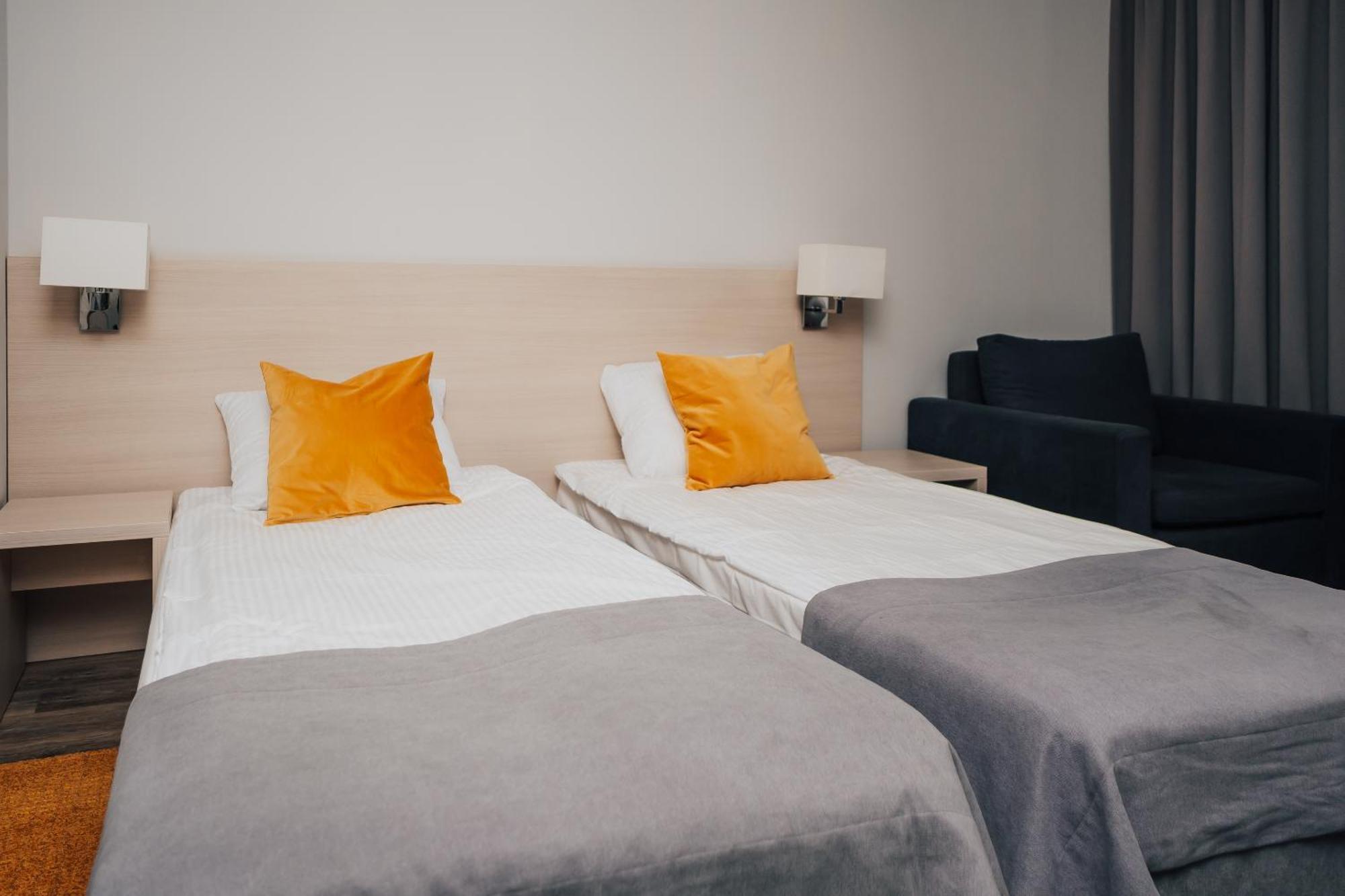 Hotel Sphinx Zabia Wola Dış mekan fotoğraf