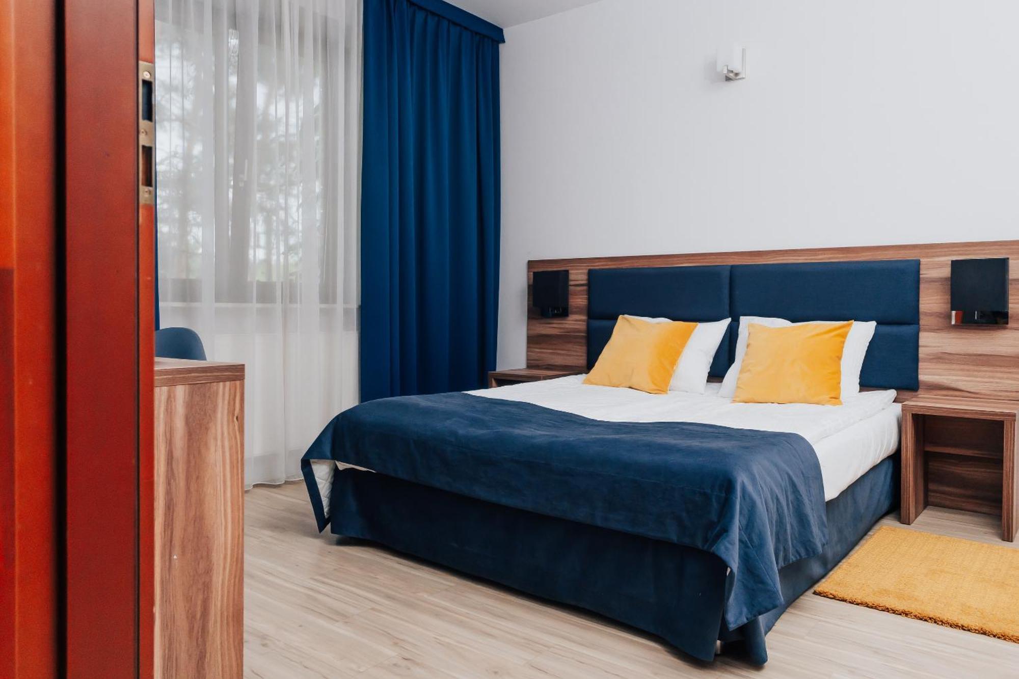 Hotel Sphinx Zabia Wola Dış mekan fotoğraf